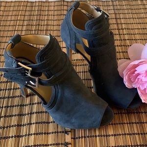 Micheal Kors booties